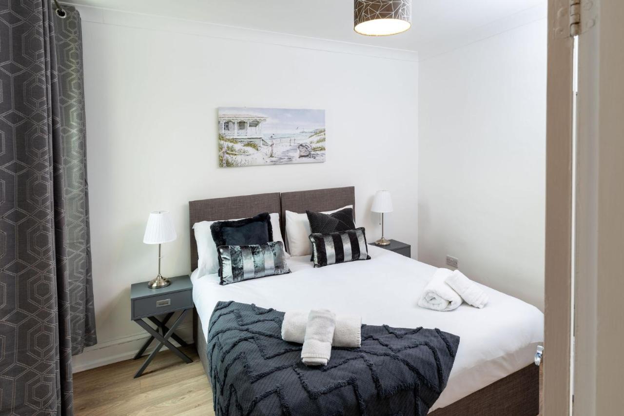 House Of Vacation Villa Portsmouth Bagian luar foto